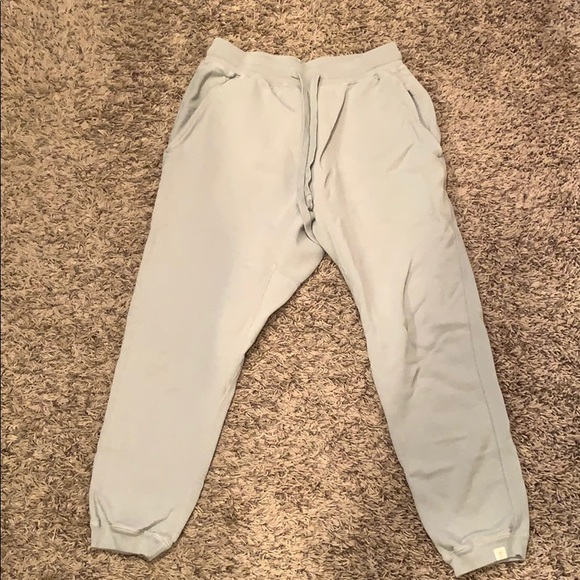 TKEES • The Jogger - Picture 2 of 5